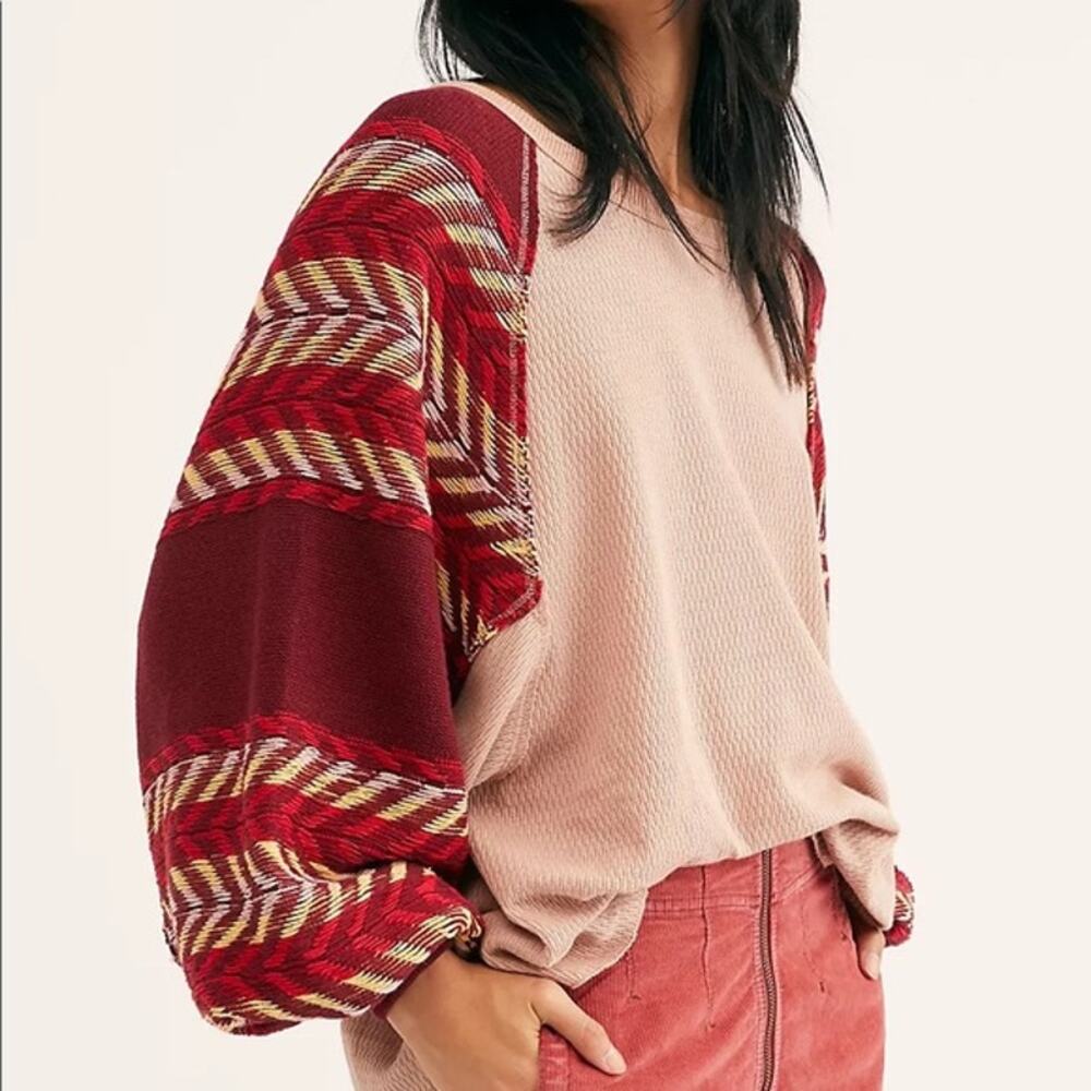Free People Rainbow Dreams Long Bubble Sleeve Thermal Sweater Tan Pink Red XS